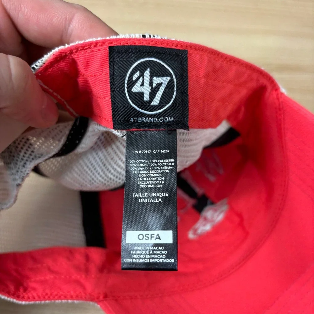 Minnesota Wild Hat Cap Snap Back‎ Womens Pink Red NHL Hockey '47 Adjustable